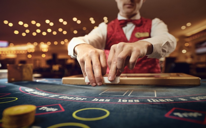 Live Dealer Casinos: Bridging the Gap Between Virtual and Real-World Gambling, ছেলেদের ইসলামিক নাম অর্থসহ
